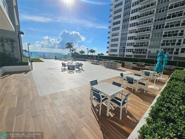 Fort Lauderdale, FL 33308,3750 Galt Ocean Dr  #209