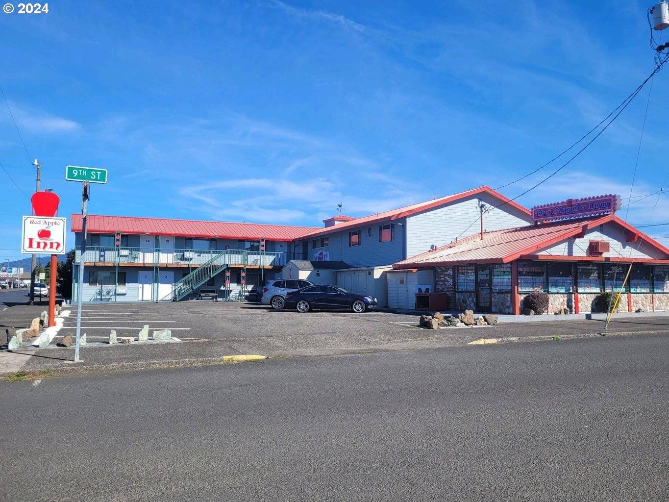 Tillamook, OR 97141,815 MAIN AVE