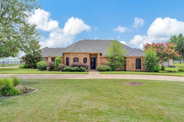 11139 Jennifer Circle,  Forney,  TX 75126