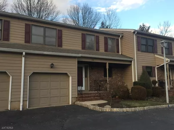 130 Sunrise Dr #130, Long Hill Twp., NJ 07933