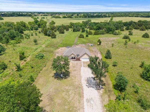 1049 E Highway 276, East Tawakoni, TX 75472