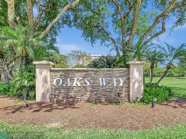 3507 Oaks Way  #809, Pompano Beach, FL 33069