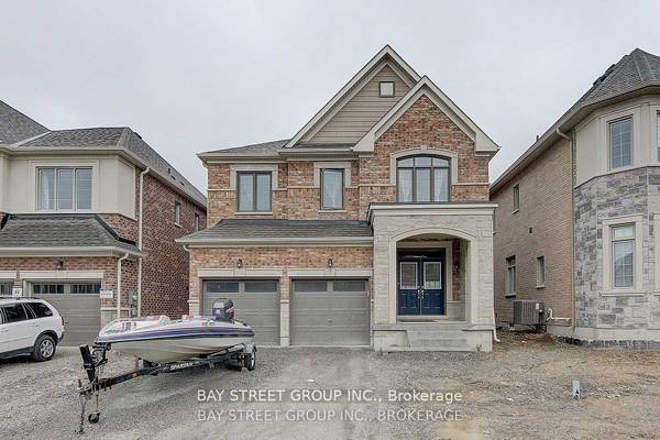 7 Yarrow LN, East Gwillimbury, ON L9N 0T4