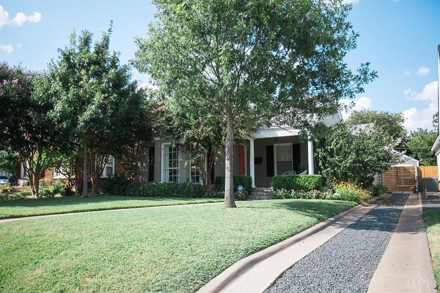 3736 Modlin Avenue, Fort Worth, TX 76107