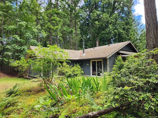 870 Ricki Ave,  Gabriola Island,  BC V0R 1X3