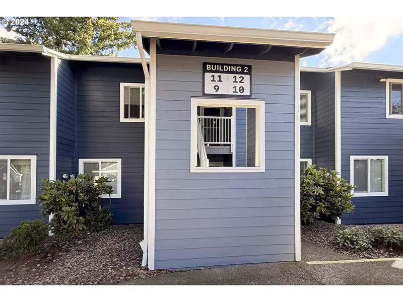 12600 SE FREEMAN WAY #10, Milwaukie, OR 97222