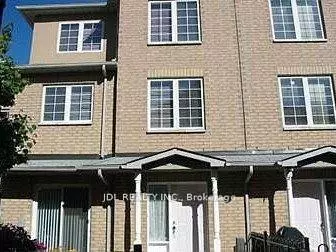 14 St. Moritz WAY #12, Markham, ON L3R 4G1