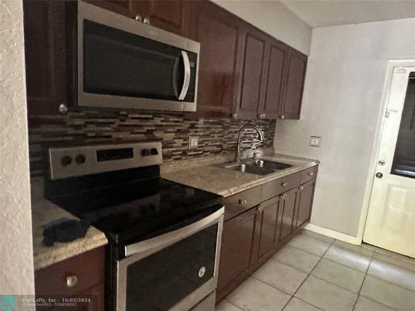 3720-3726 NW 115th Way  #3720, Coral Springs, FL 33065