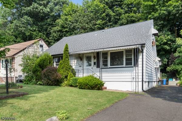 45 Garrison Ave,  Hasbrouck Heights Boro,  NJ 07604