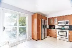 Collingwood, ON L9Y 5B7,44 Trott BLVD #23