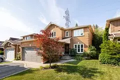 Whitby, ON L1R 1W2,62 Deverell ST