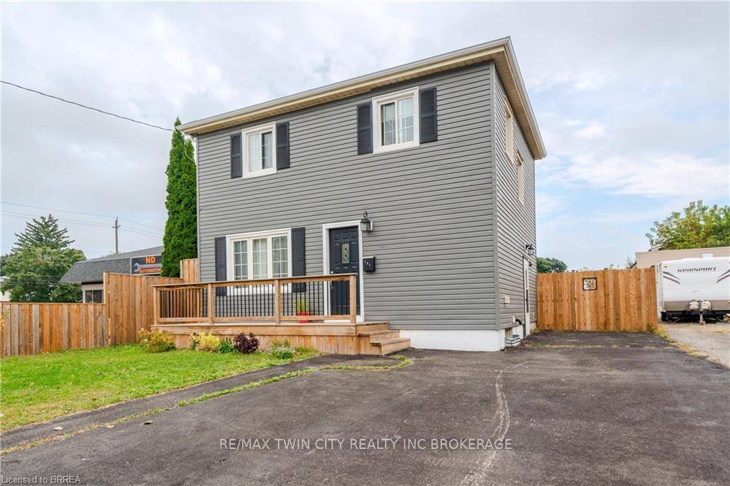 Brantford, ON N3T 4J9,131 Morrell ST