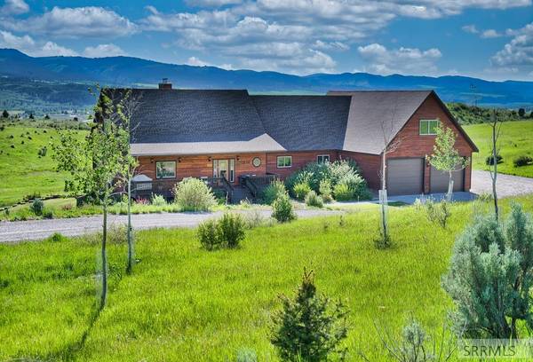 1060 Elk Ridge Drive, Swan Valley, ID 83449