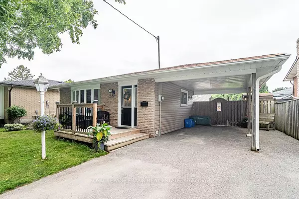 Oshawa, ON L1H 7A9,493 Dianne DR