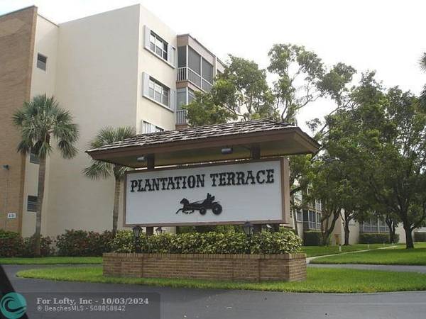 6751 Cypress Rd  #110,  Plantation,  FL 33317