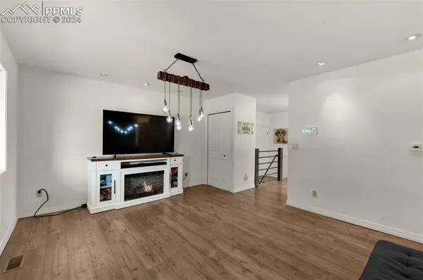 Colorado Springs, CO 80917,4965 Artistic CIR