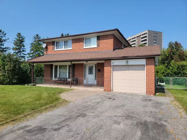 19 Kinnie CT, Toronto W05, ON M3N 2S1