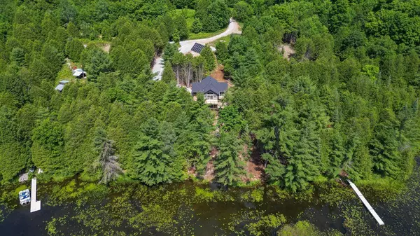 1121 Farm Lake LN, North Frontenac, ON K0H 1K0