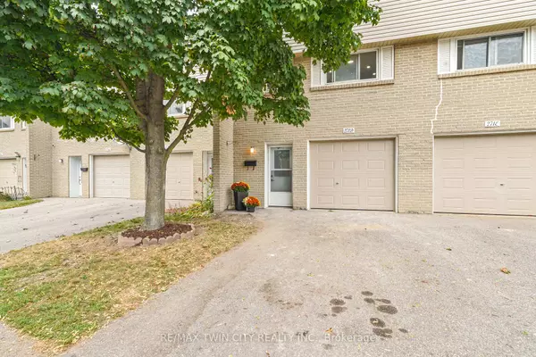 Brantford, ON N3S 7K2,271 Stanley ST #D