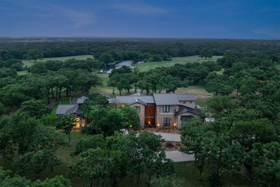 1200 Rockgate Road, Bartonville, TX 76226