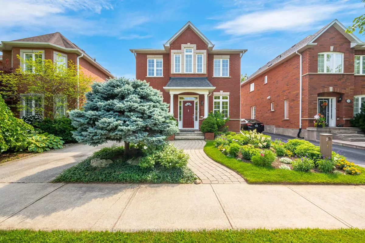 Oakville, ON L6H 6L4,2484 Capilano CRES