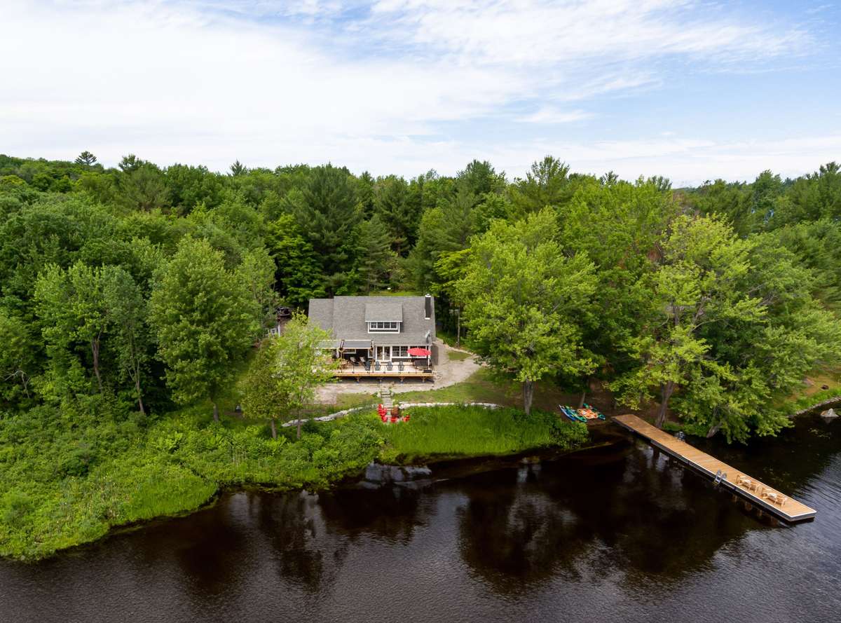 Muskoka Lakes, ON P1P 1R2,1078 Woodwinds RD