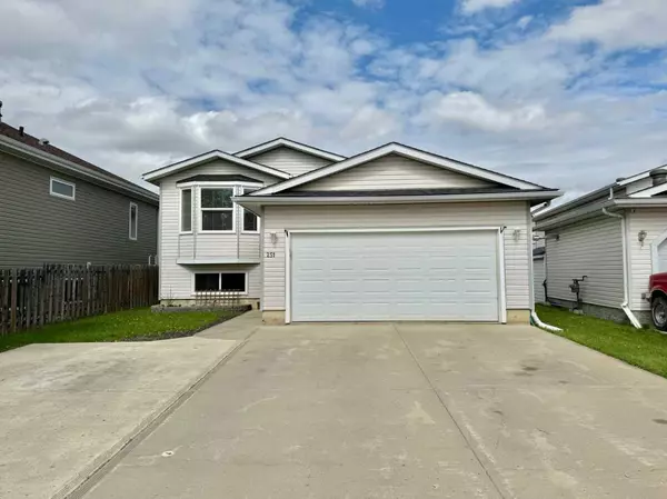 251 Atkinson LN, Fort Mcmurray, AB T9J1E8