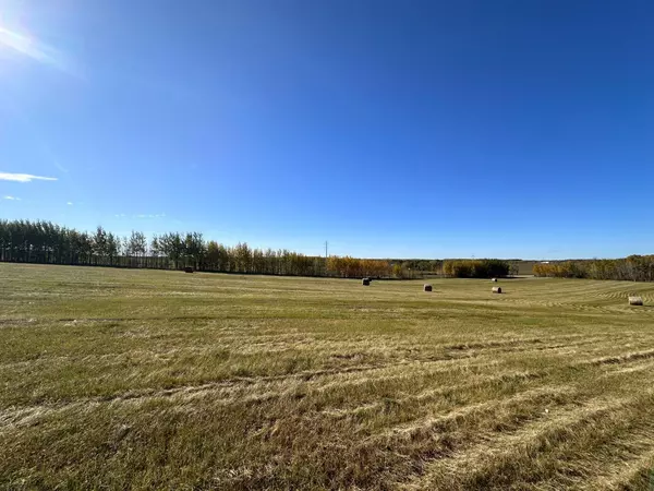 Lac La Biche, AB T0A 2C0,14372 Twp Rd 665