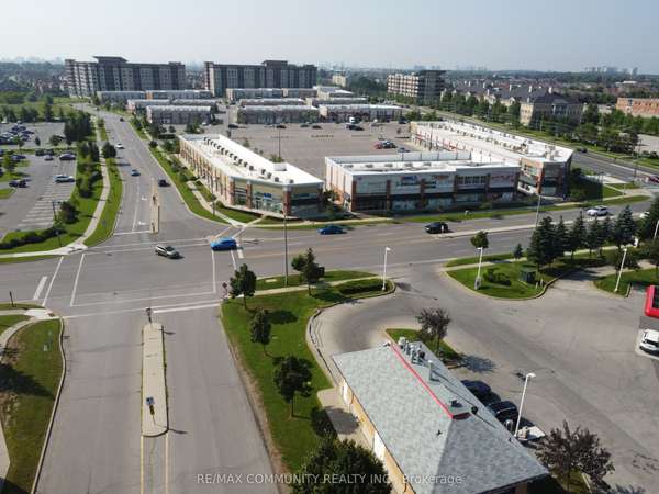 Markham, ON L3S 0B5,30 New Delhi DR #67