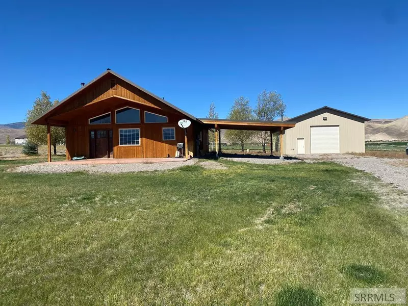 130 Vista Lane, Challis, ID 83226