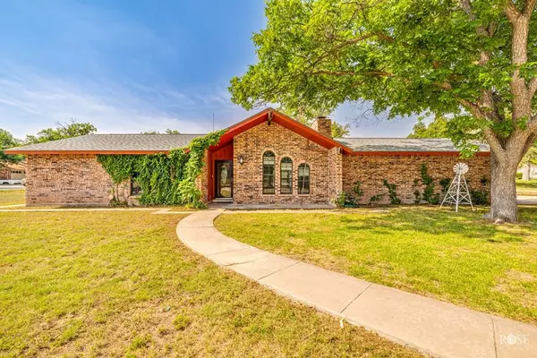 101 Sawyer Court, Sonora, TX 76950