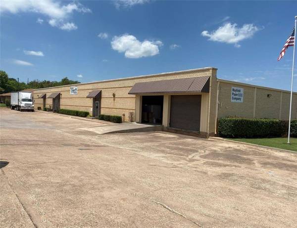 2200 Seymour Highway, Wichita Falls, TX 76301