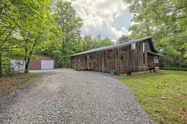 Brasstown, NC 28902,3780 Pine Log Road