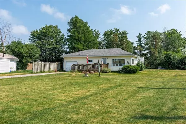 699 GILMORE Road, Fort Erie, ON L2A 5M4