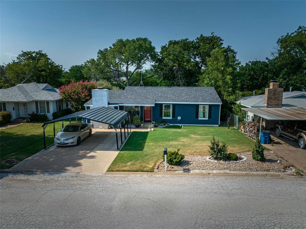 Breckenridge, TX 76424,1114 W Dyer Street