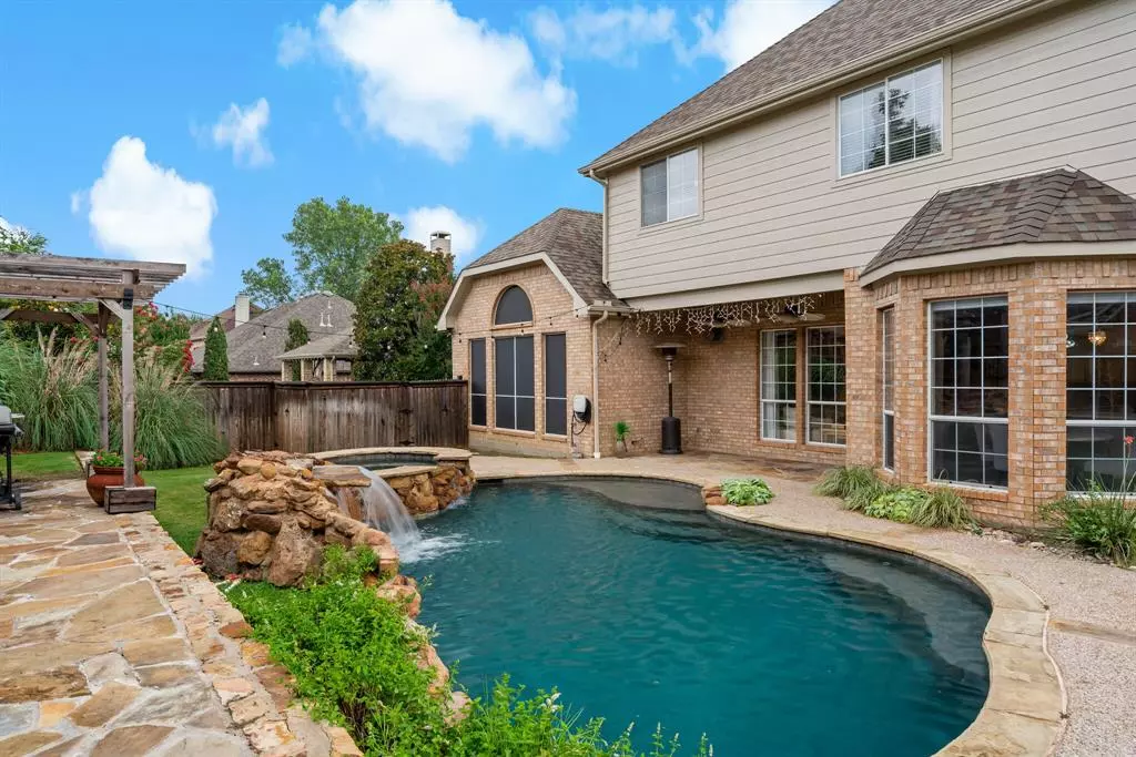 Mckinney, TX 75072,1912 White Oak Road