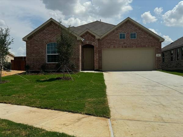 321 Texas Trail, Justin, TX 76247