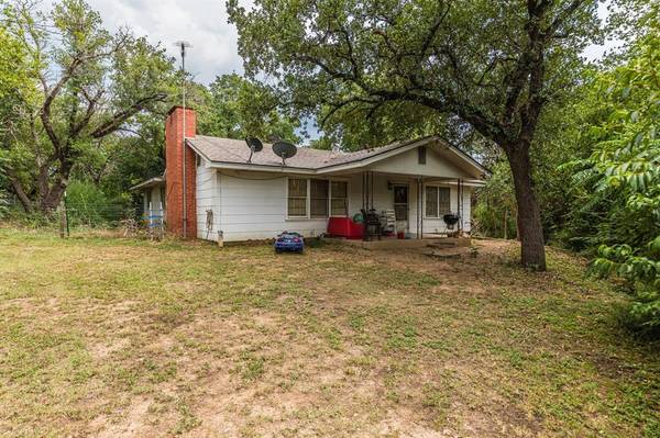 116 Hilltop,  Whitney,  TX 76692