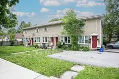 158 Penetang ST, Barrie, ON L4M 1V8