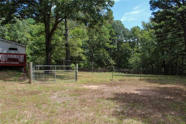 600 County Road 35710, Powderly, TX 75473