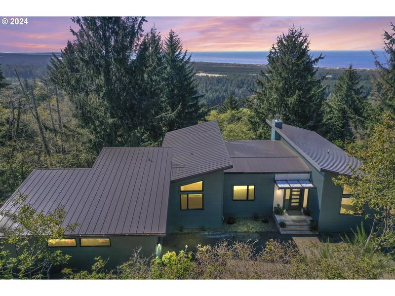 5436 HERMAN CAPE RD, Florence, OR 97439