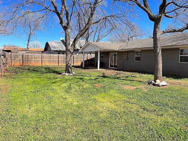 Cordell, OK 73632,600 N West Street