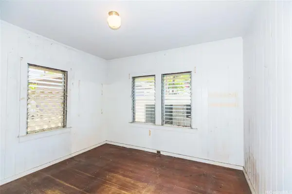 1810 9th Avenue, Honolulu, HI 96816