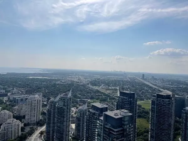 Toronto W06, ON M8V 0J1,30 Shore Breeze DR #6207