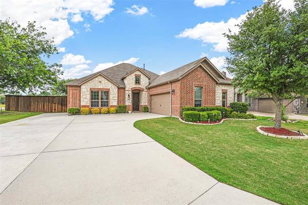 5215 Donovan Court, Rowlett, TX 75088