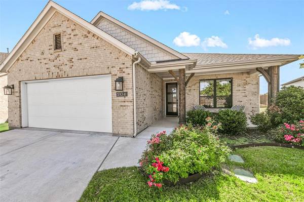 5104 Gaucho Trail, Fort Worth, TX 76126