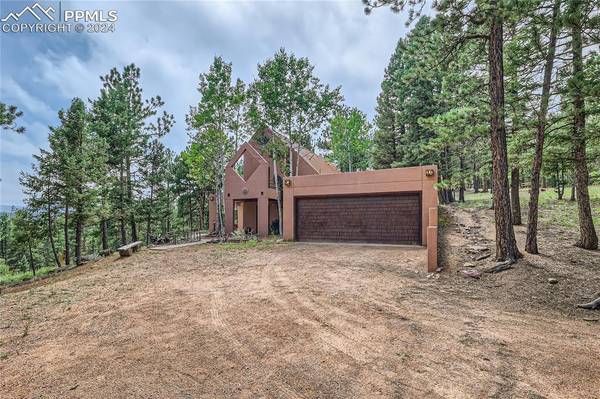 108 Cedar TRL, Woodland Park, CO 80863