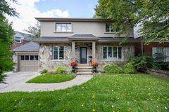 82 McRae DR, Toronto C11, ON M4G 1S5