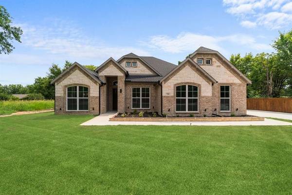 526 Cedar Rapids Lane, Desoto, TX 75115