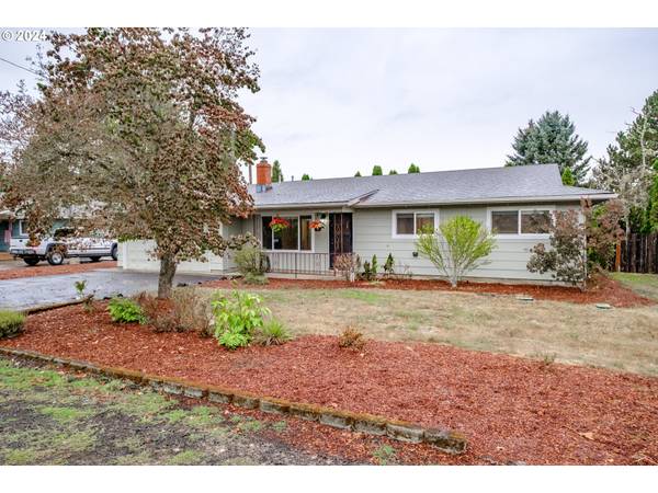 587 SW RIVER DR, Dallas, OR 97338